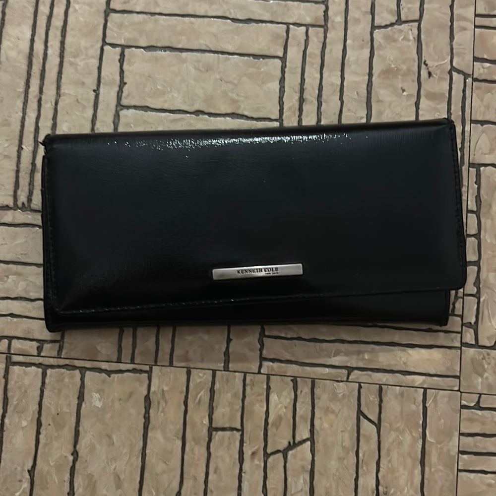 Kenneth Cole Wallet